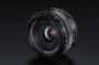 Voigtlander یک لنز 35mm F1.4 با مانت RF برای دوربین‌های کانن ساخته است